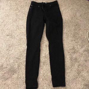 Curvy skinny gap jeans